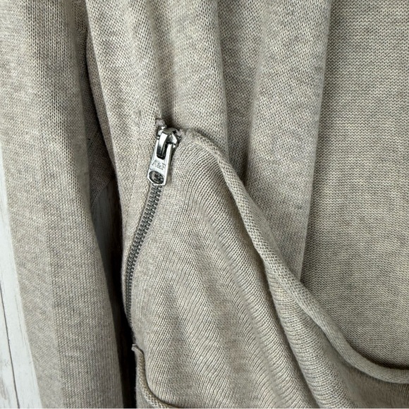 Abercrombie & Fitch Beige Cardigan. NWT XS - Picture 4 of 5